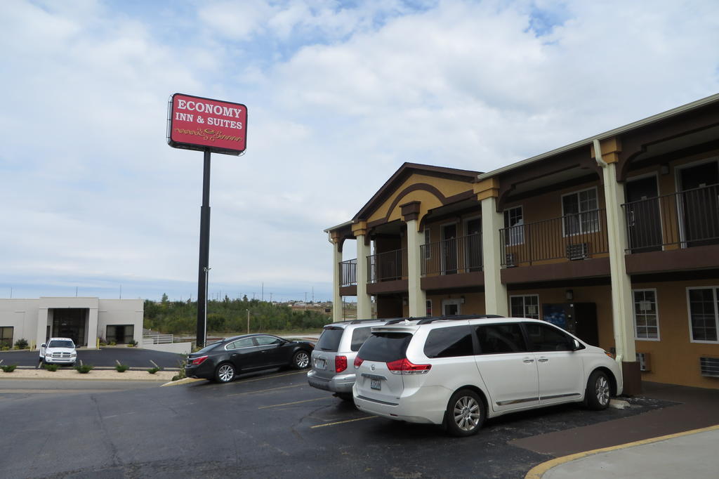 Economy Inn & Suites Joplin Eksteriør billede